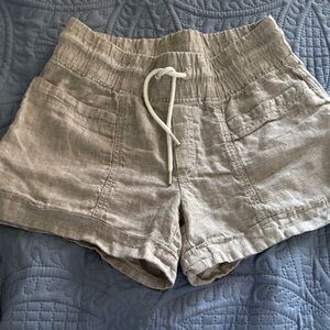 Athleta High-Waist Linen-Drawstring Shorts in gray